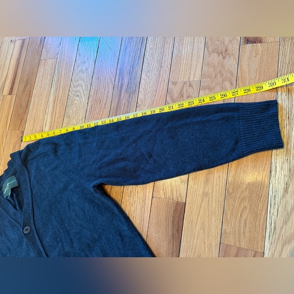 VTG Eddie Bauer Mens Size L Cotton Cashmere Cardigan Gray V Neck Button Grandpa - Picture 13 of 16